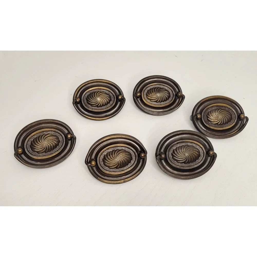 Set of 6 Vintage Hepplewhite Style Oval Brass Drawer Pulls w/ Sunburst Backplate